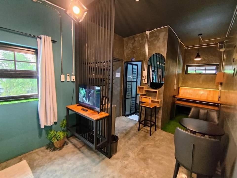 Tanwa Hotel Чіангмай Екстер'єр фото