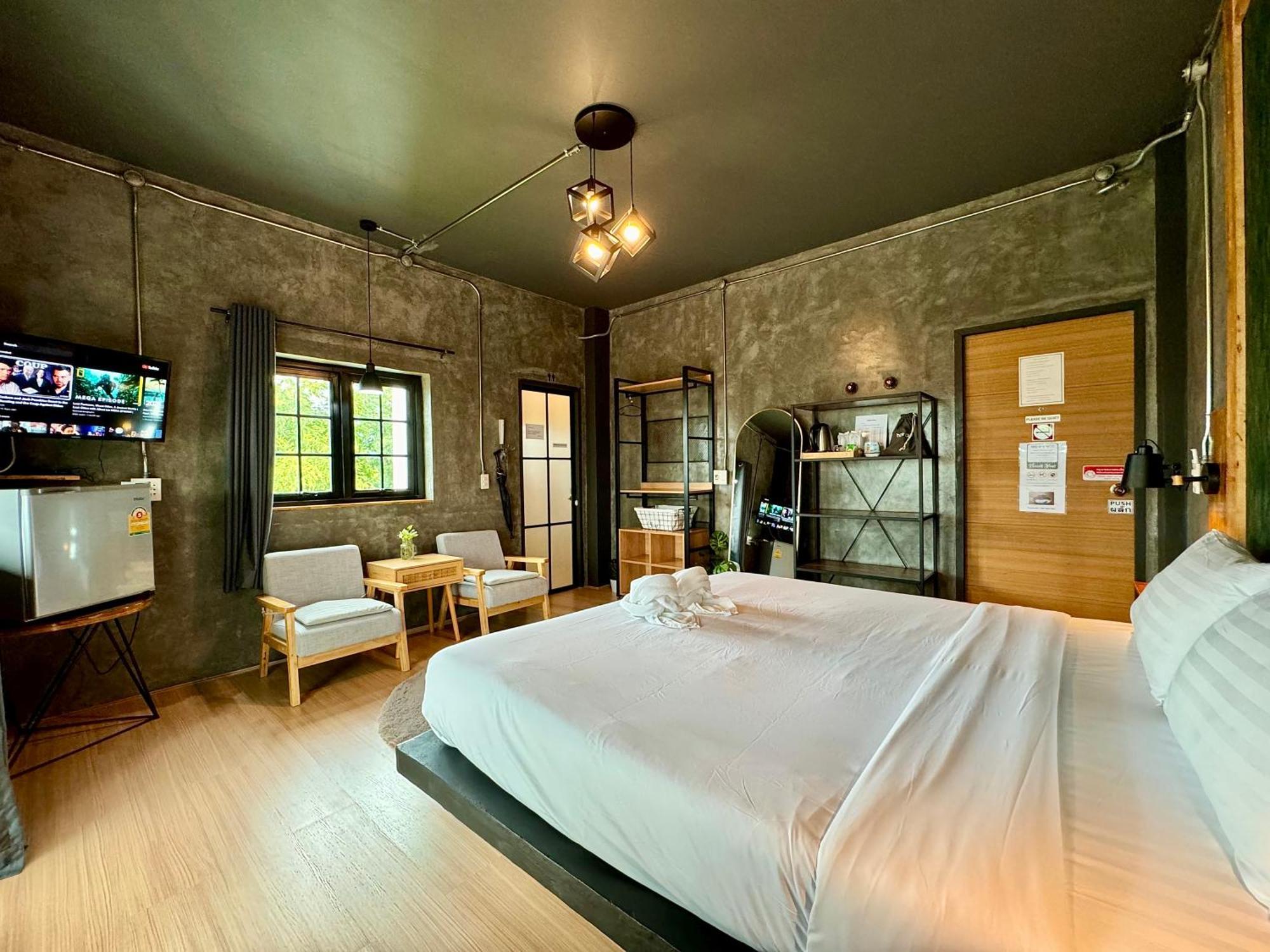 Tanwa Hotel Чіангмай Екстер'єр фото
